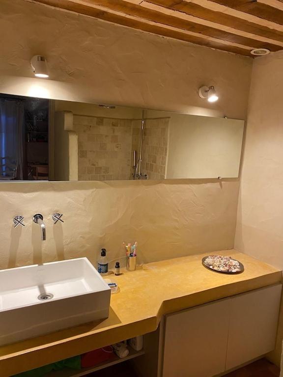 In Gordes, Facing The Entire Luberon Park A Beautiful 5 Bedrooms House Екстер'єр фото