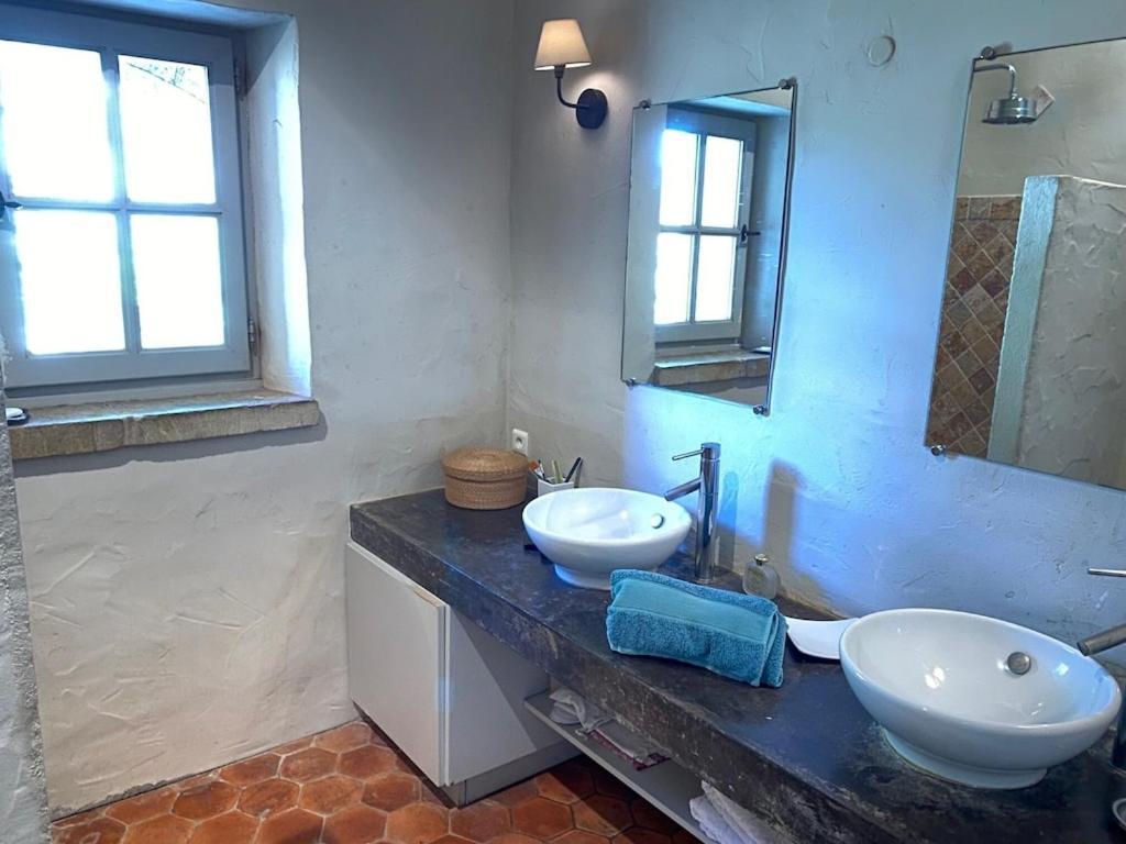 In Gordes, Facing The Entire Luberon Park A Beautiful 5 Bedrooms House Екстер'єр фото