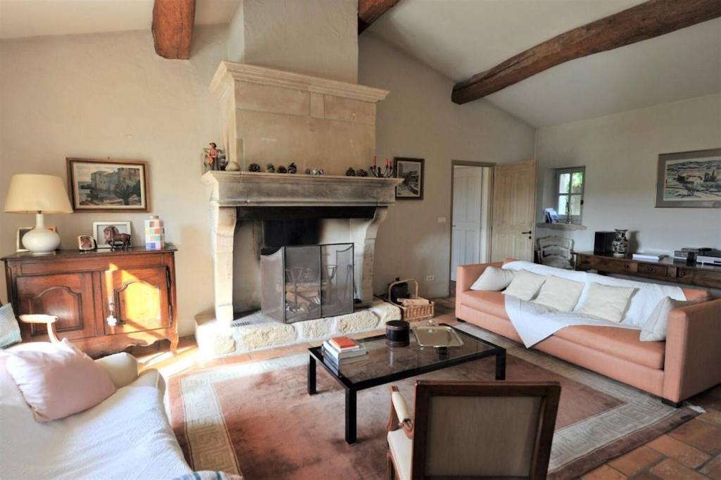 In Gordes, Facing The Entire Luberon Park A Beautiful 5 Bedrooms House Екстер'єр фото